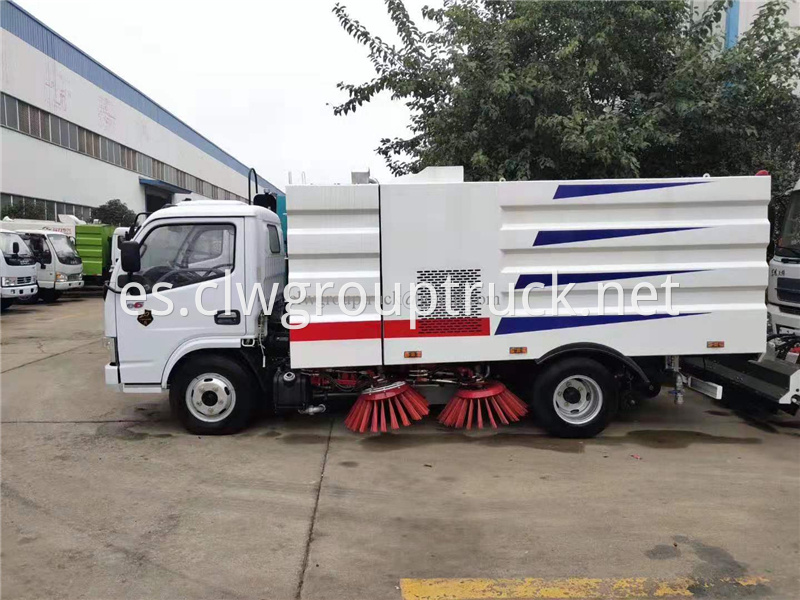 Sweeper Truck 3